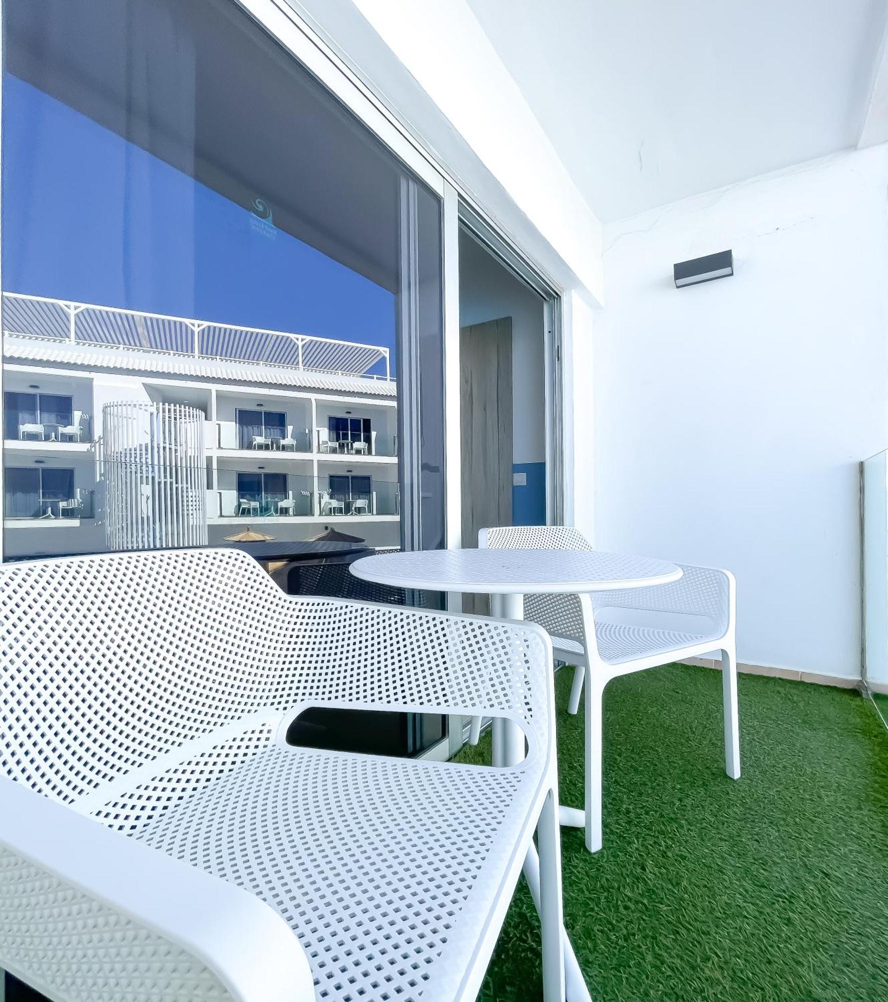 เซิร์ฟฟิง คัลเลอร์ อปาร์ตาเมนโตส Apartment คอร์ราเลโฮ ภายนอก รูปภาพ