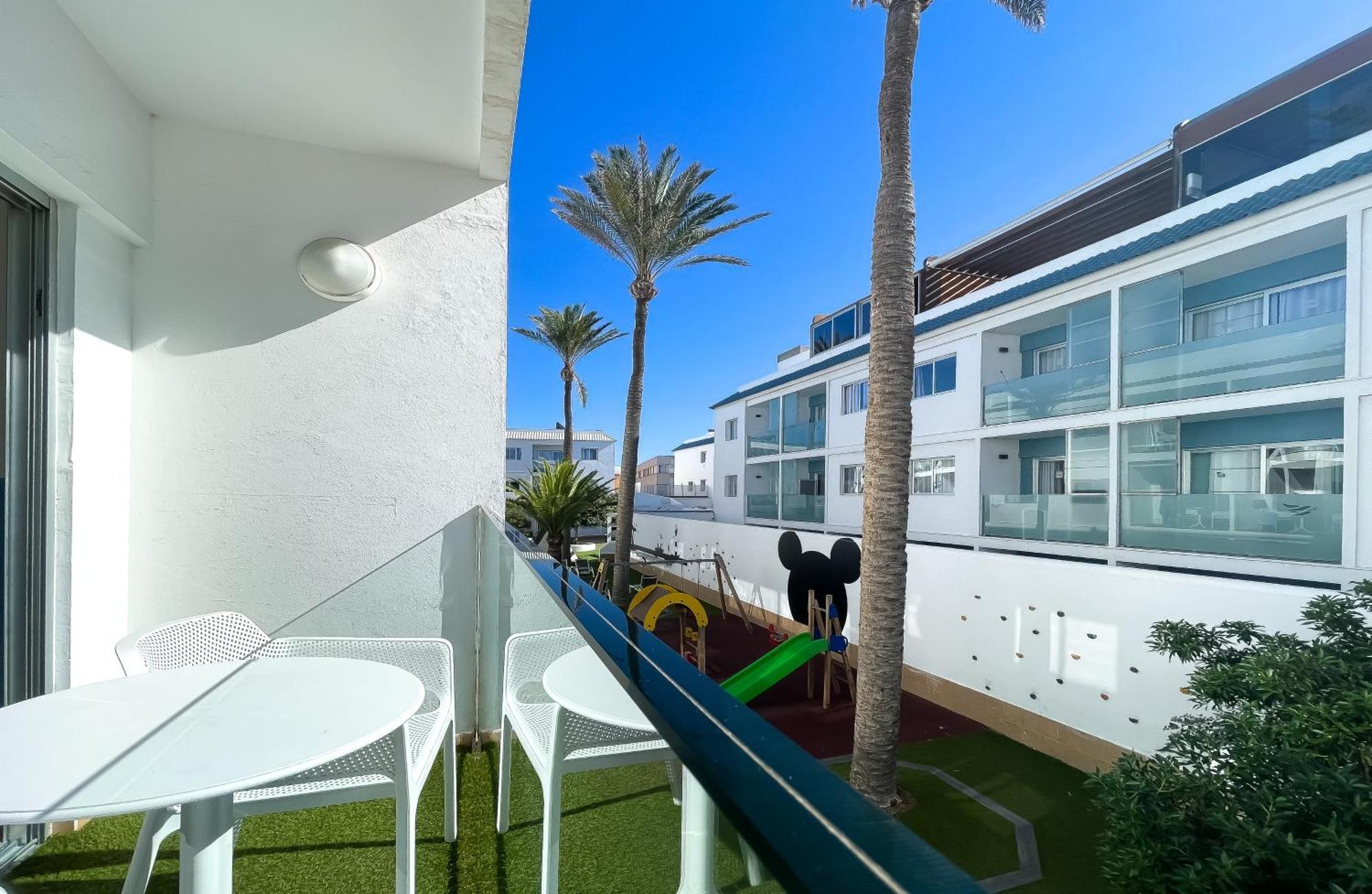 เซิร์ฟฟิง คัลเลอร์ อปาร์ตาเมนโตส Apartment คอร์ราเลโฮ ภายนอก รูปภาพ